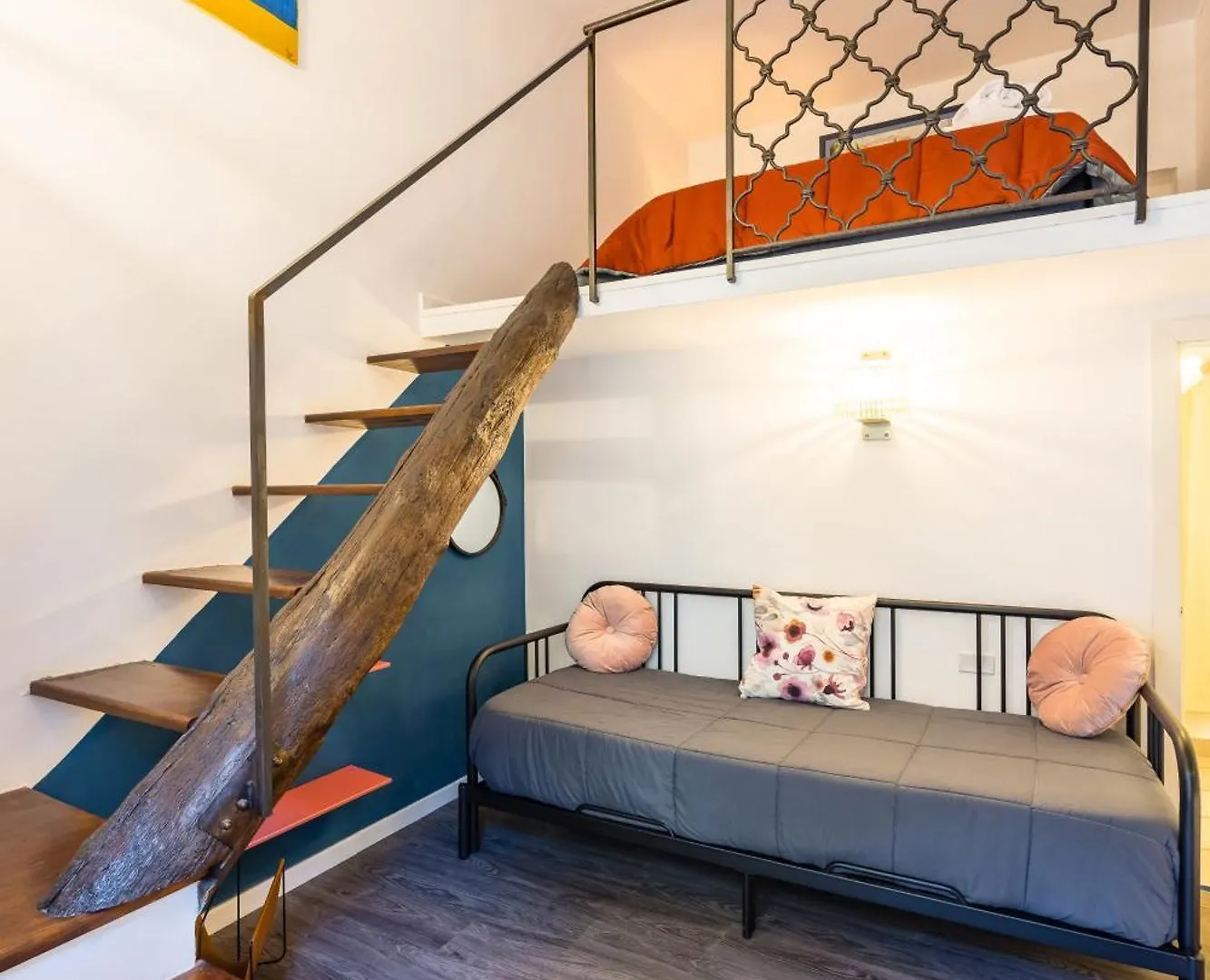 Hidden Gem On Chiaia Pedastrian Area By Napoliapartments Naples